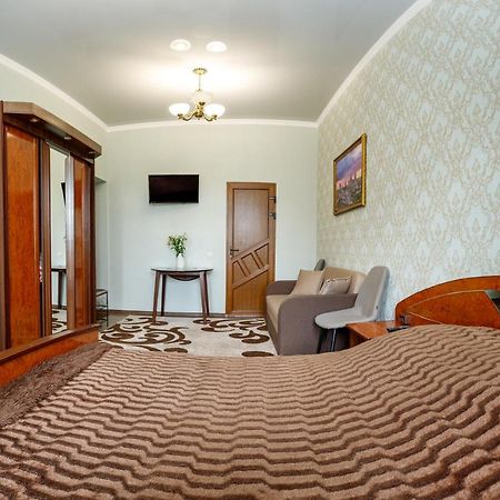 Апартаменти в Старому Місті Sweet House Кам'янець-Подільский Екстер'єр фото