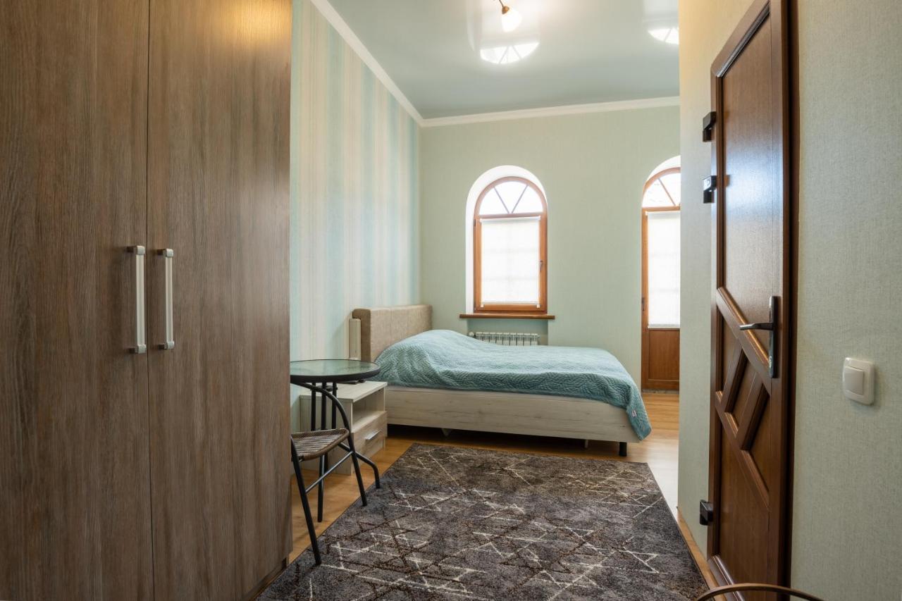 Апартаменти в Старому Місті Sweet House Кам'янець-Подільский Екстер'єр фото
