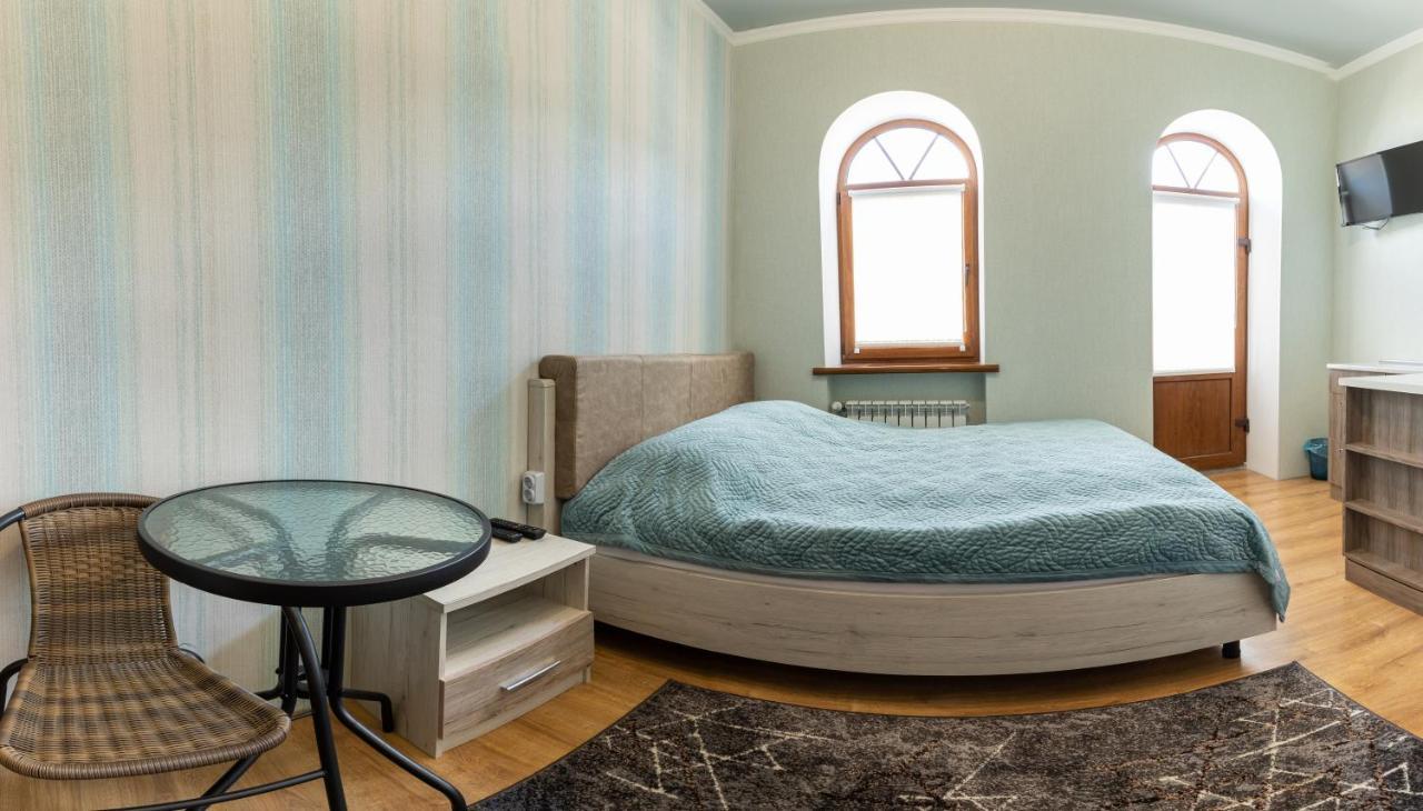 Апартаменти в Старому Місті Sweet House Кам'янець-Подільский Екстер'єр фото