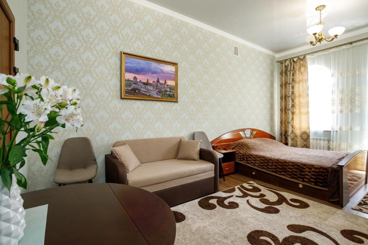 Апартаменти в Старому Місті Sweet House Кам'янець-Подільский Екстер'єр фото